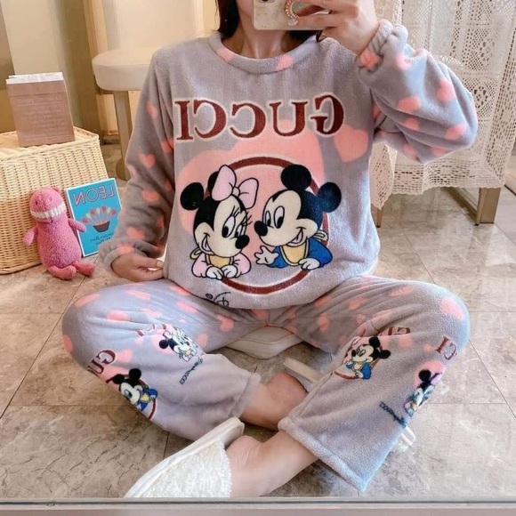 Sleepwear - Picture 4 of 4